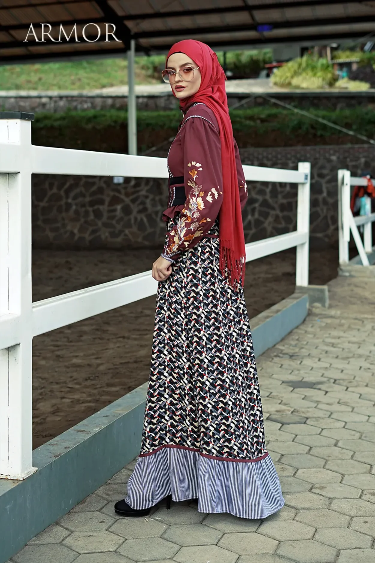 T-0924002-2_webp_o