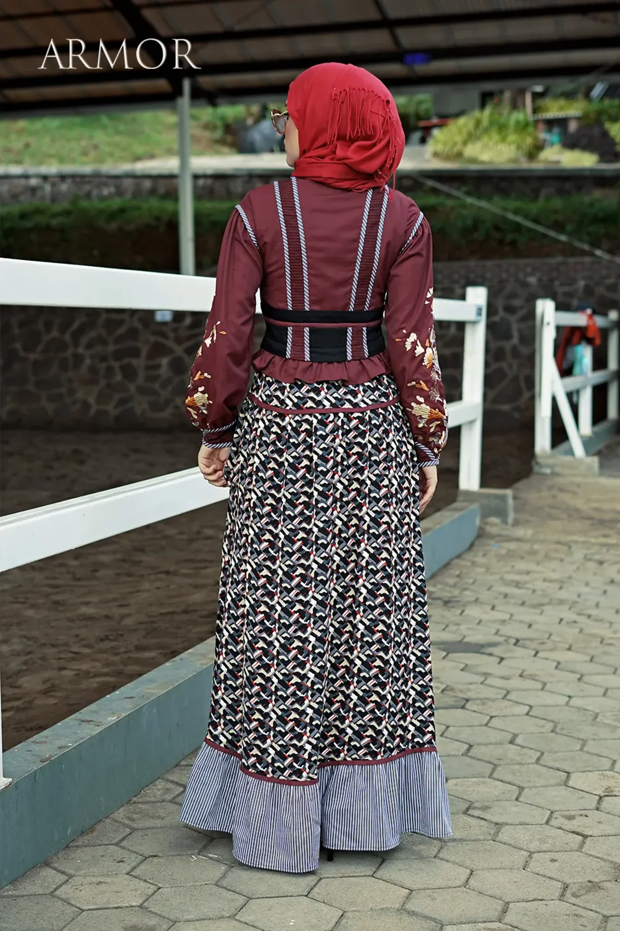 T-0924002-3_webp_o