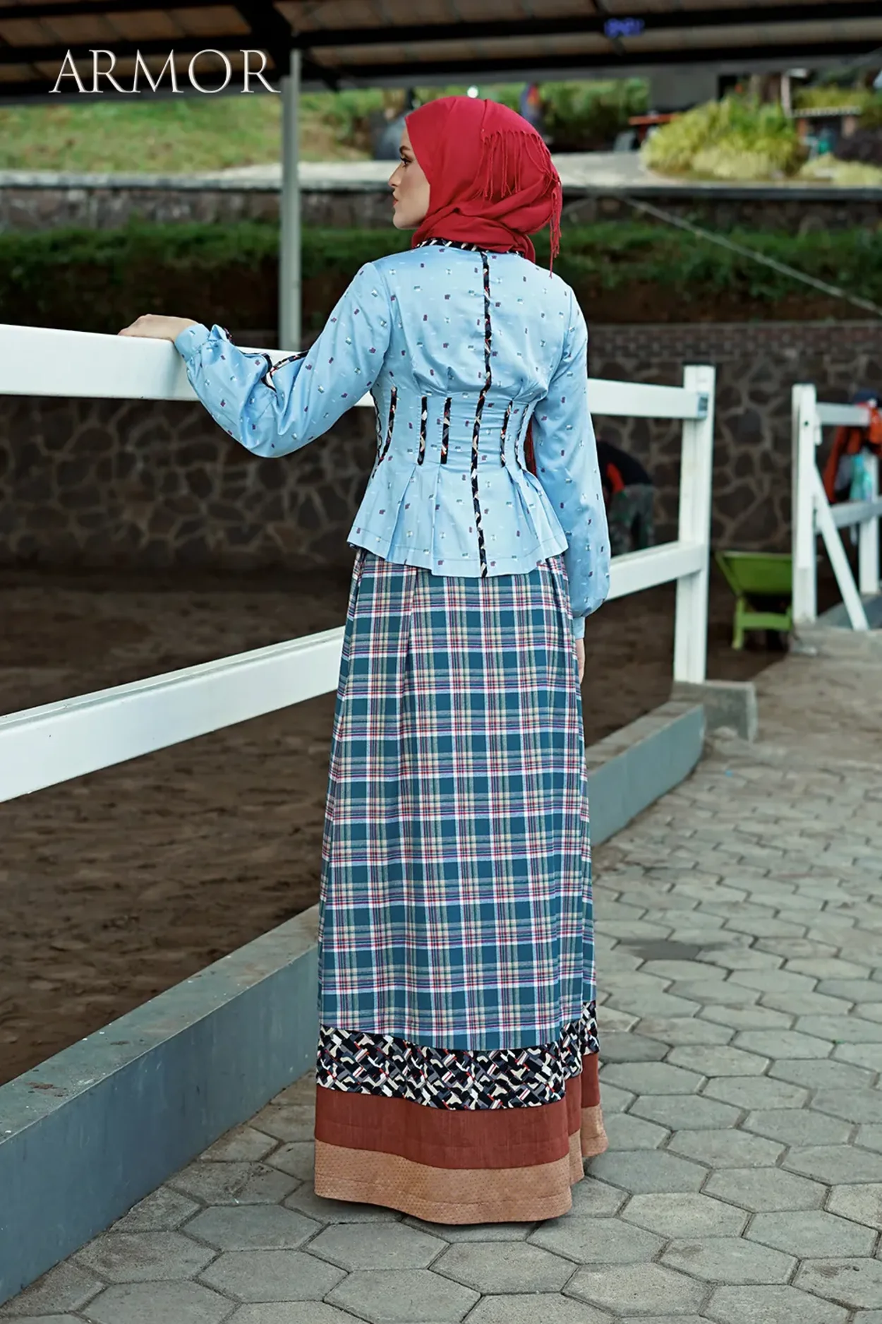 T-0924014-3_webp_o