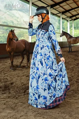 TUNEECA Abaya Alexandra Gem