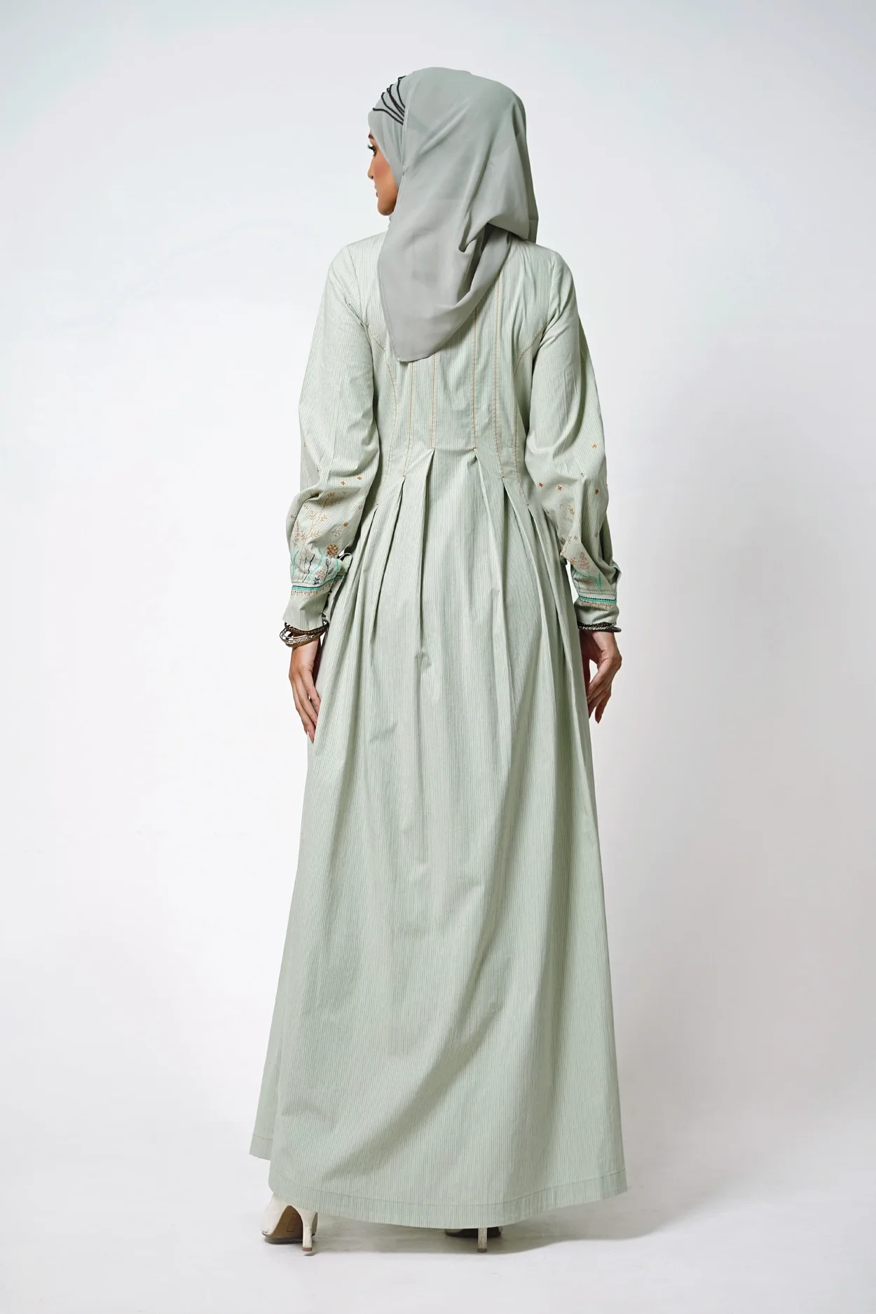 T-0126007-3_webp_o