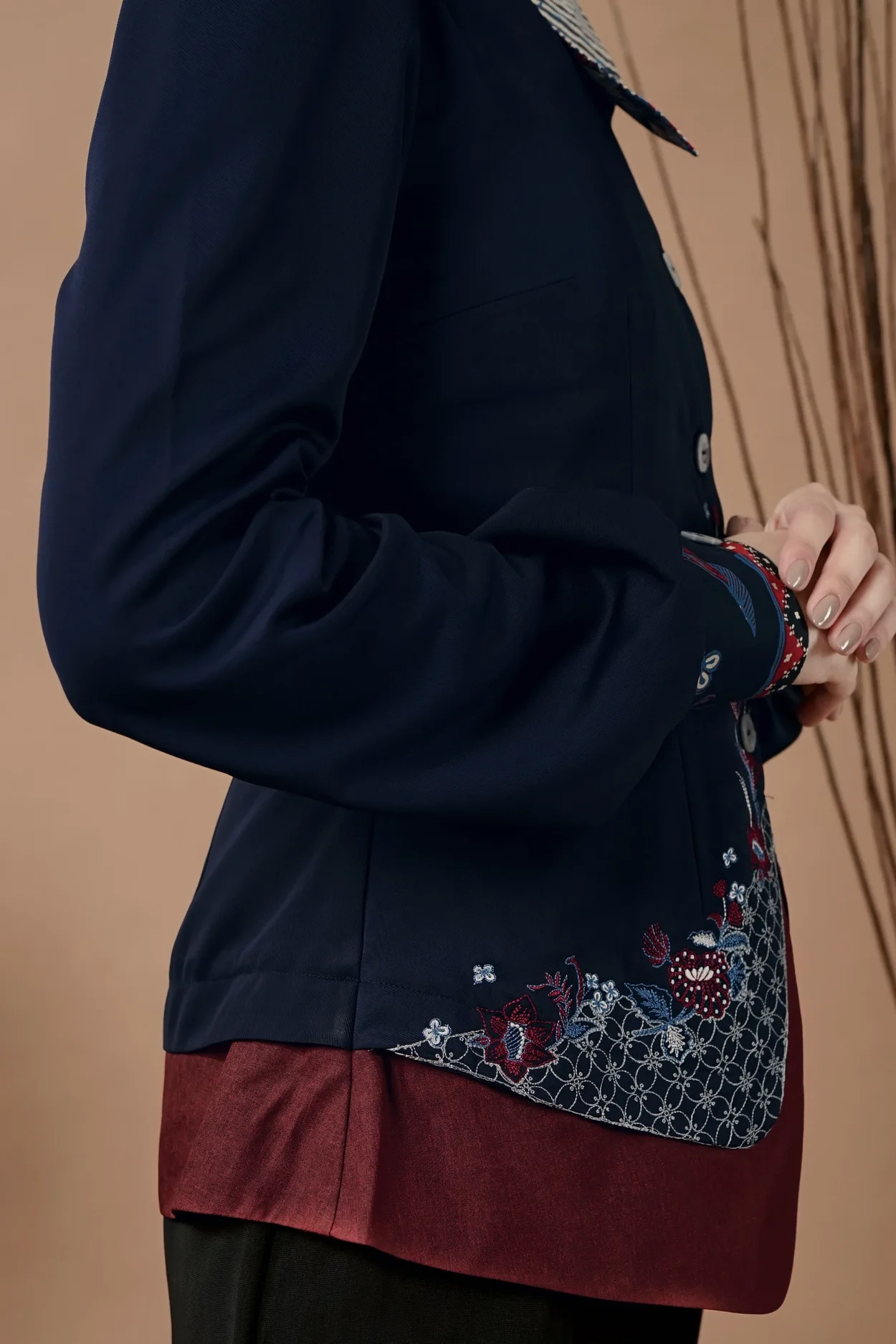 T-0726105-9_webp_o