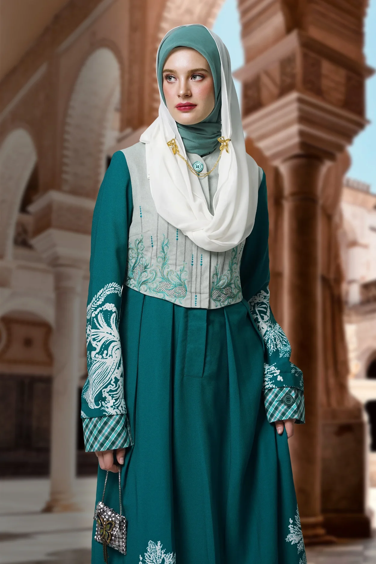 T-0825008-1_webp_o