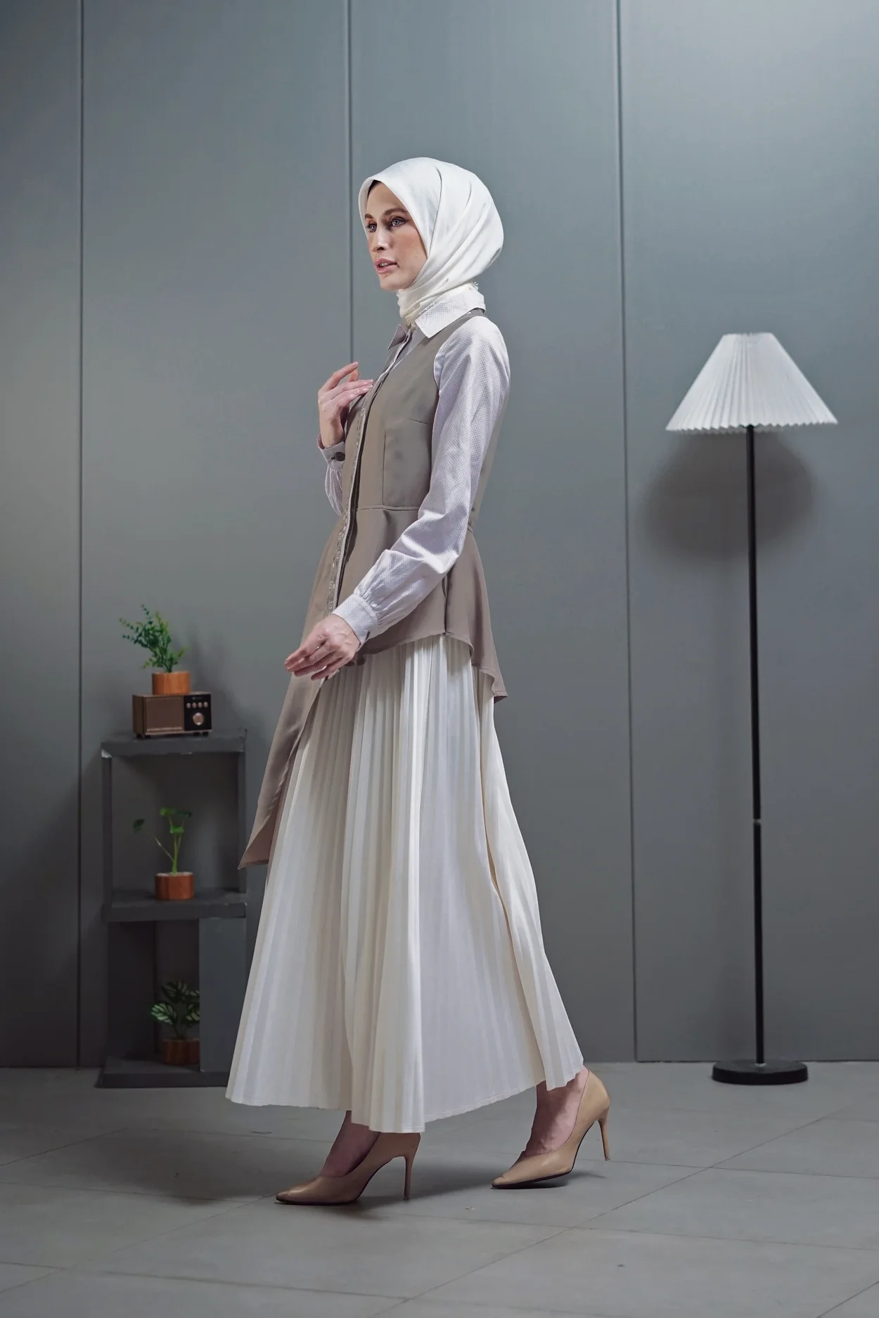 T-0826107-4_webp_o