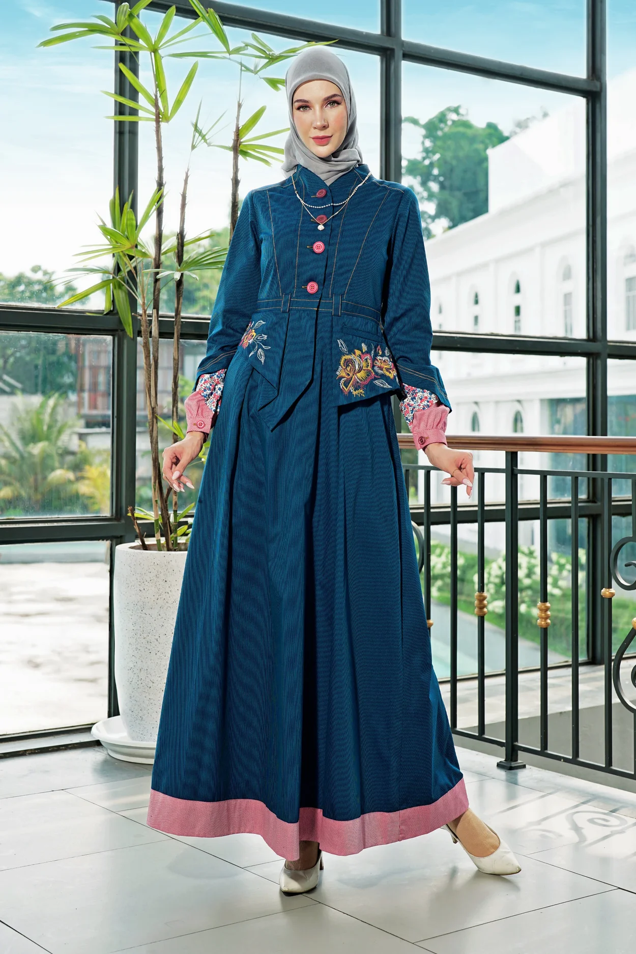T-1225002-1_webp_o