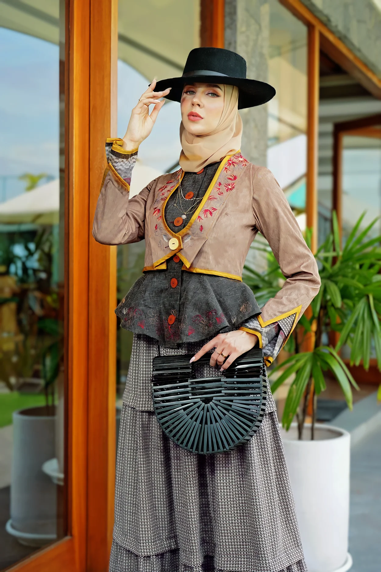 T-1225003_webp_o