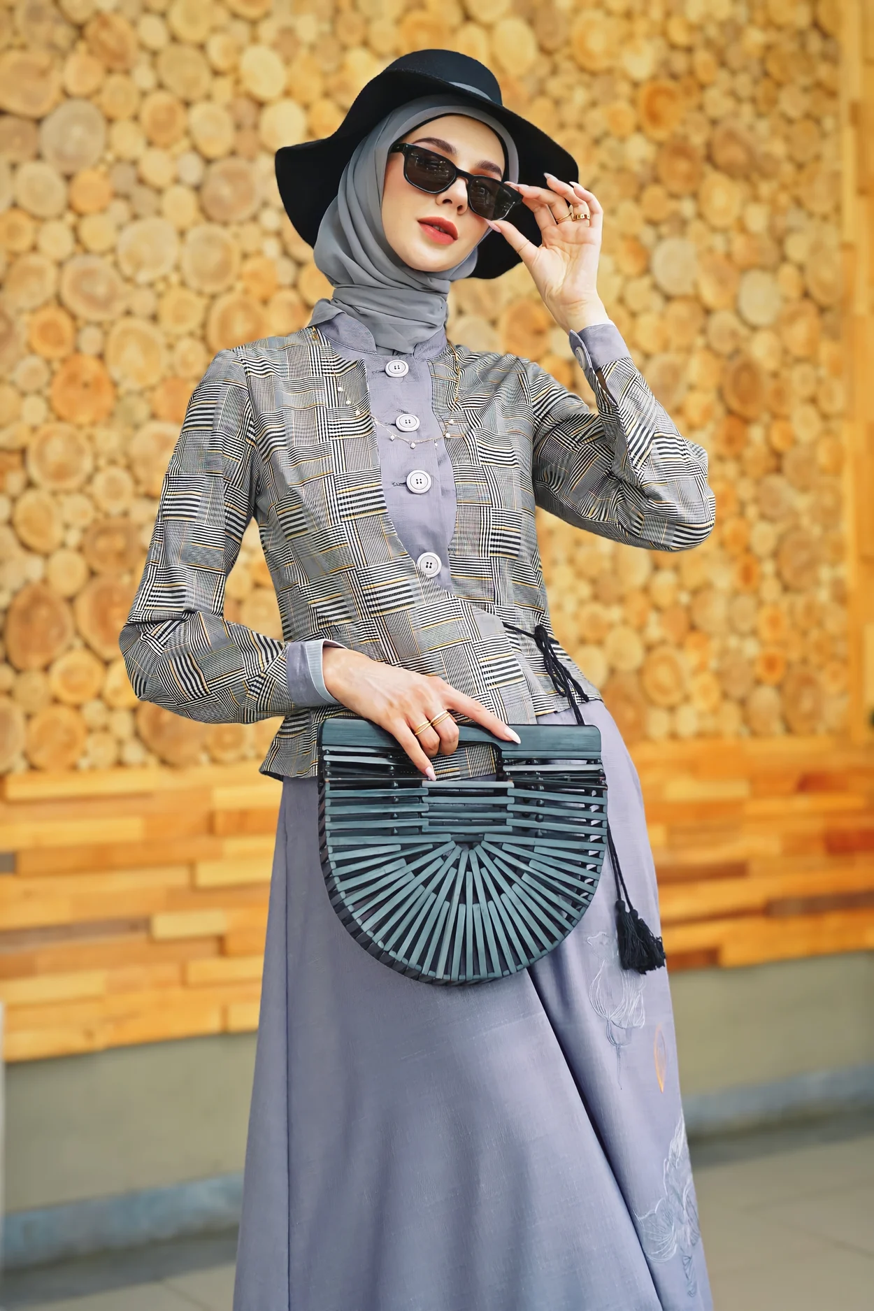 T-1225004_webp_o