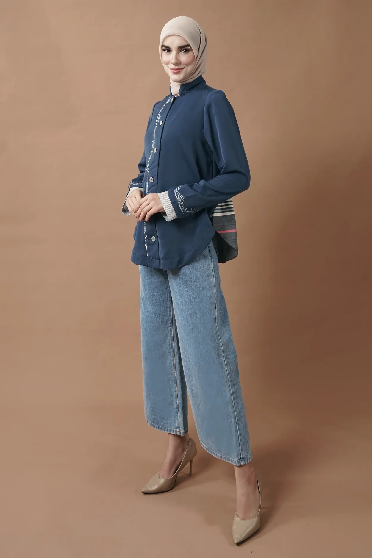 TH-0726108-4_webp_o