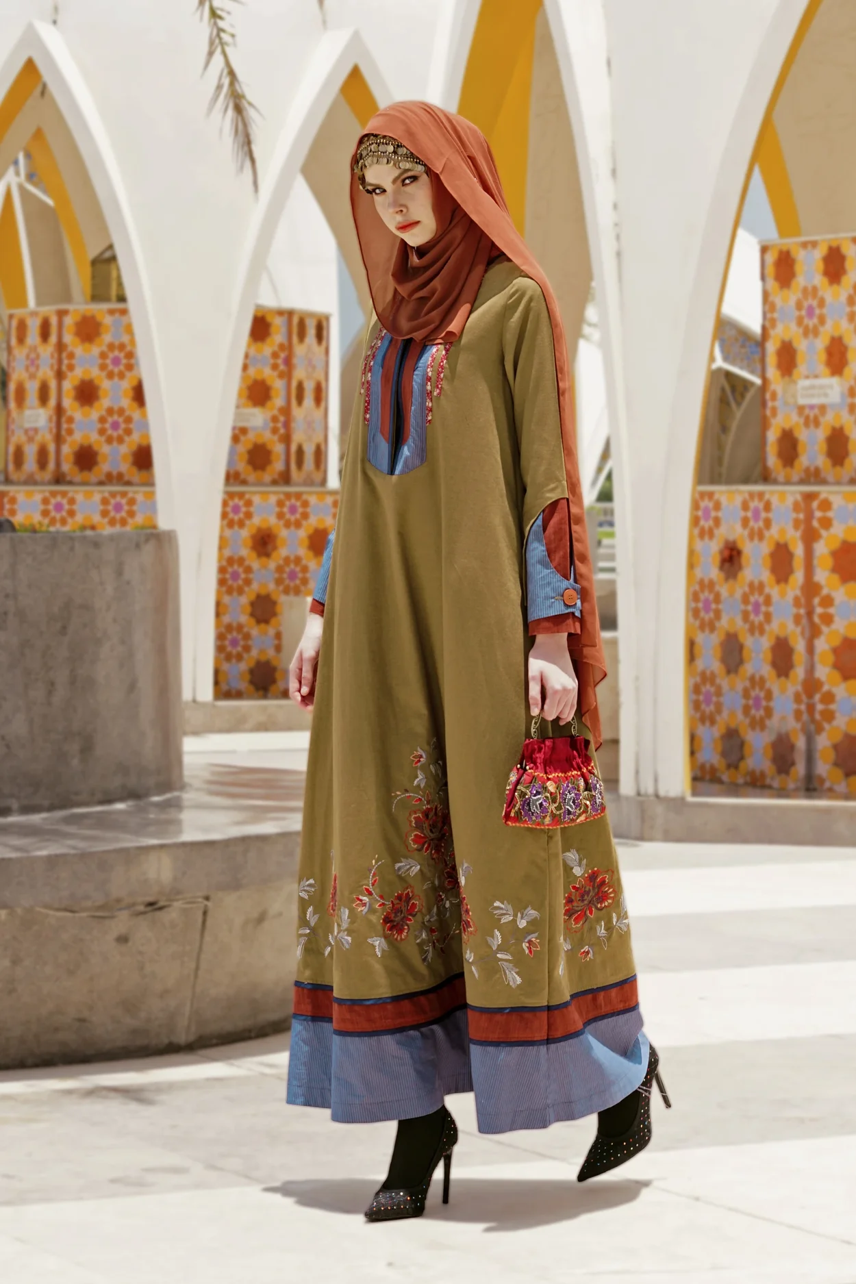 TH-1025002-2_webp_o