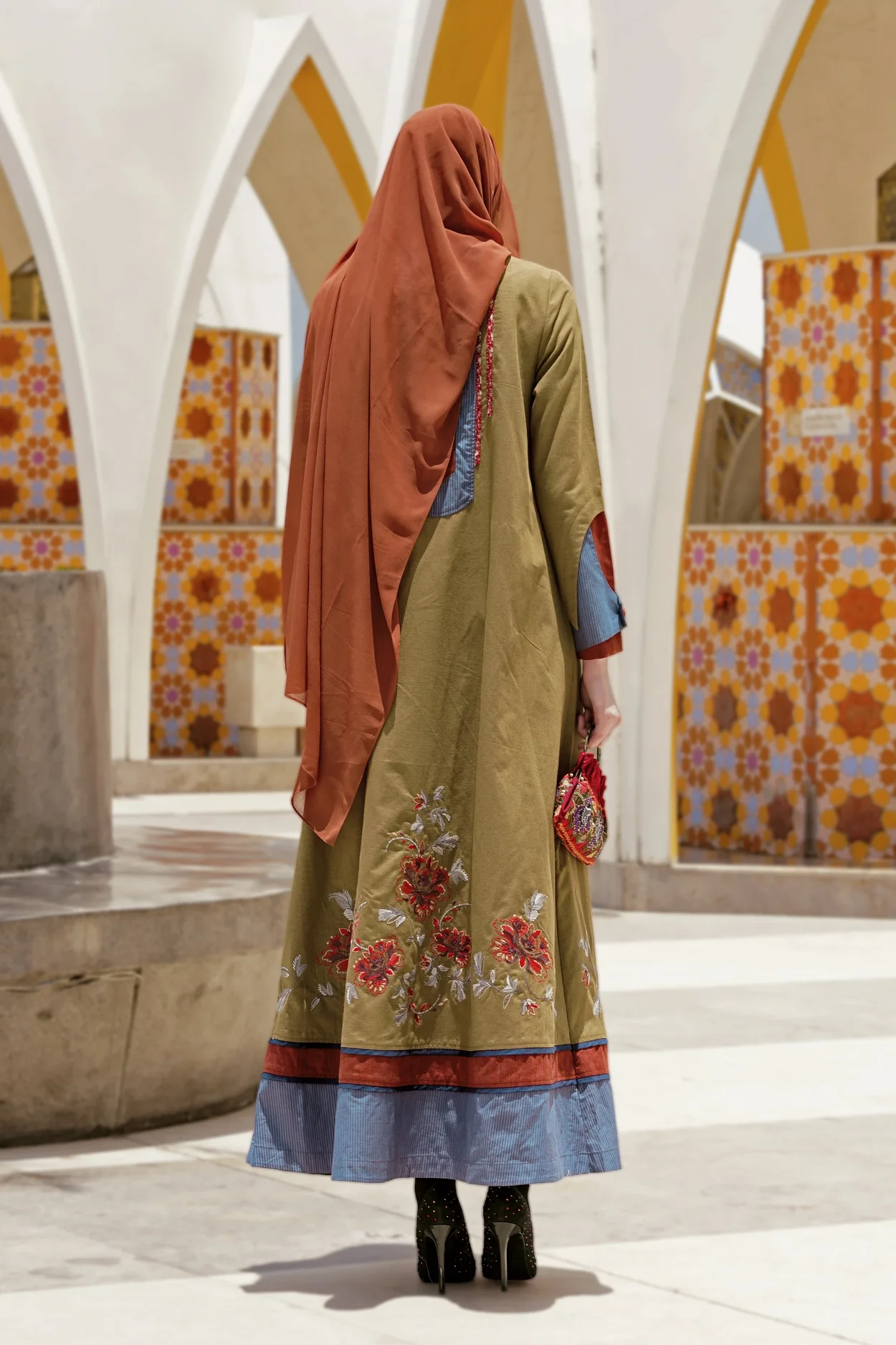 TH-1025002-3_webp_o
