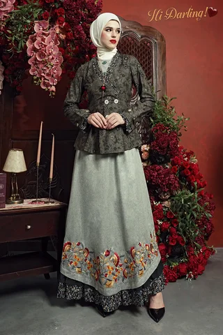 TUNEECA Gamis Camille Gardner