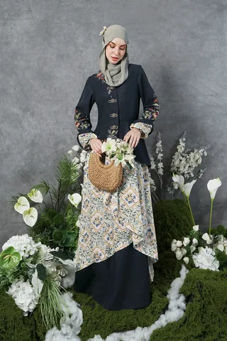 Gamis Stiva