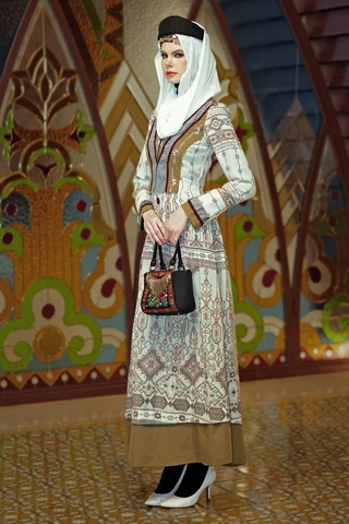 Tuneeca Gamis Roxana Delavari