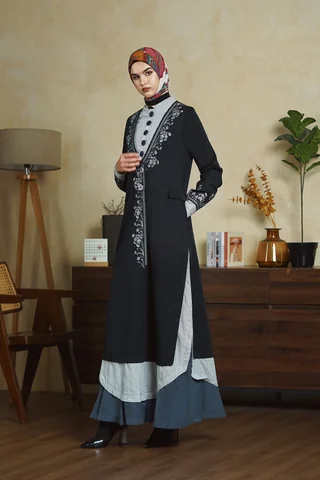 Abaya Livia