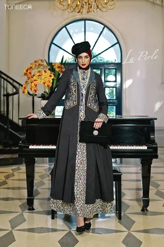 TUNEECA HERITAGE Abaya Anastasia Pearl