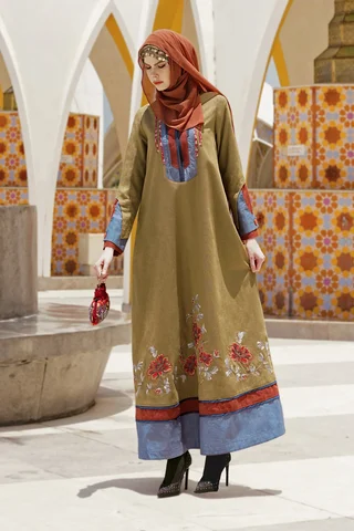 Tuneeca Heritage Abaya Mahsa Tabrizi