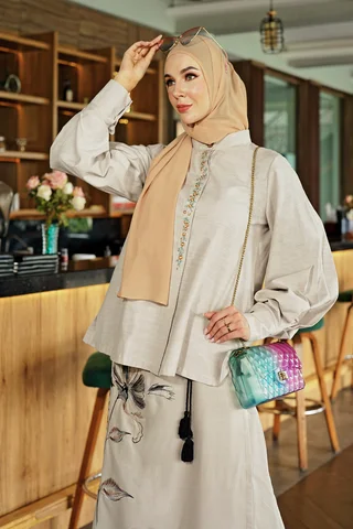 Tuneeca Heritage Blus Irish Cream